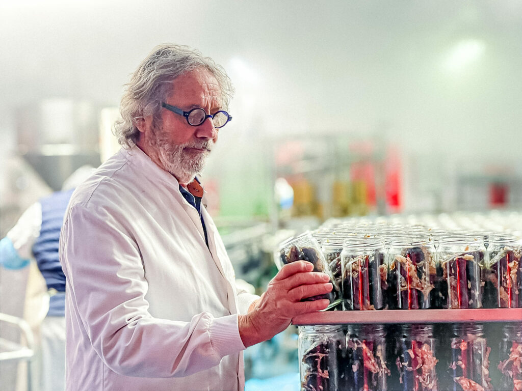 Jean-Claude Polito dans son atelier